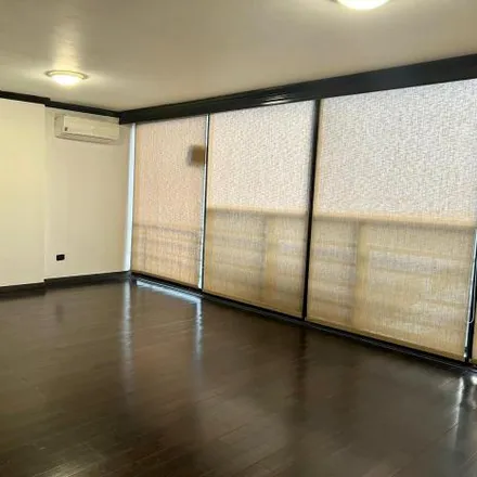 Buy this 3 bed apartment on Torres in Calle 73 Este, San Francisco