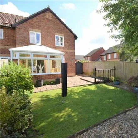 Rent this 3 bed house on 12 Wyvern Close in Devizes, SN10 2UE
