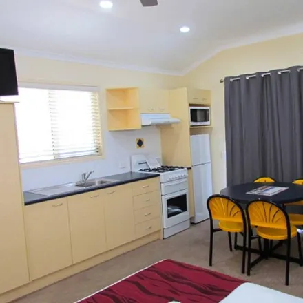 Image 3 - Alexandra Headland QLD 4572, Australia - House for rent
