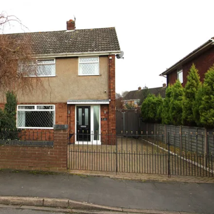 Buy this 3 bed duplex on Haworth Close in Scunthorpe, DN15 8BS