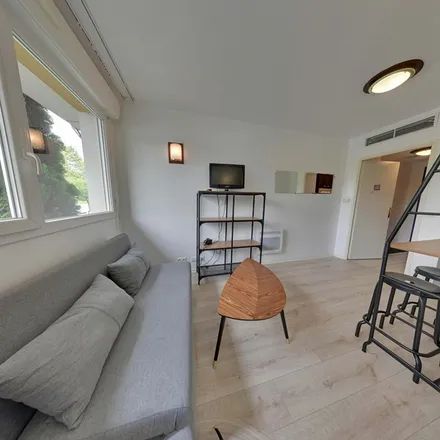Image 2 - Agit immo, Boulevard d'Alsace Lorraine, 64000 Pau, France - Apartment for rent