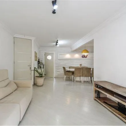 Buy this 2 bed apartment on Rua Vieira de Morais 106 in Campo Belo, São Paulo - SP