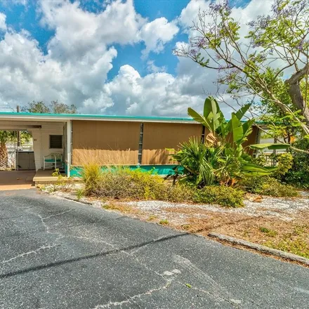Buy this 2 bed house on Chesapeake Point Drive in Tarpon Springs, FL 34689
