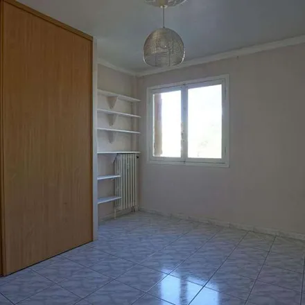 Rent this 2 bed apartment on 22 Rue des Prés in 06110 Le Cannet, France
