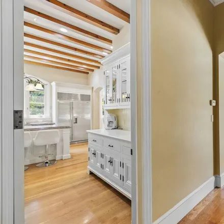 Rent this 6 bed house on Los Altos Hills