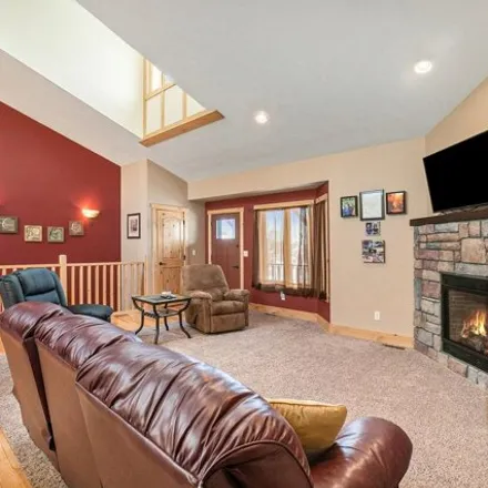 Image 7 - 1198 Laura Lee Court, Madison, SD 57042, USA - House for sale