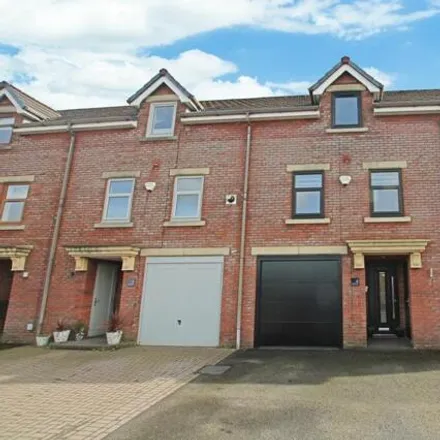 Buy this 4 bed townhouse on Reservoir Street in Aspull, WN2 1QN