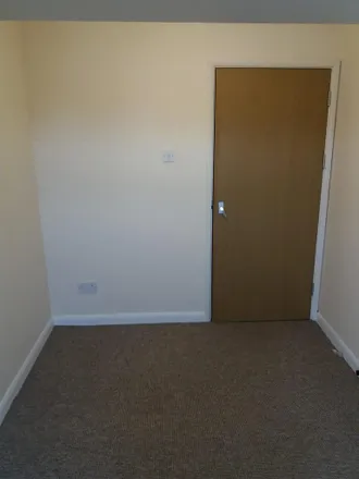 Image 6 - Westleigh Close, Northampton, NN1 4JX, United Kingdom - Apartment for rent