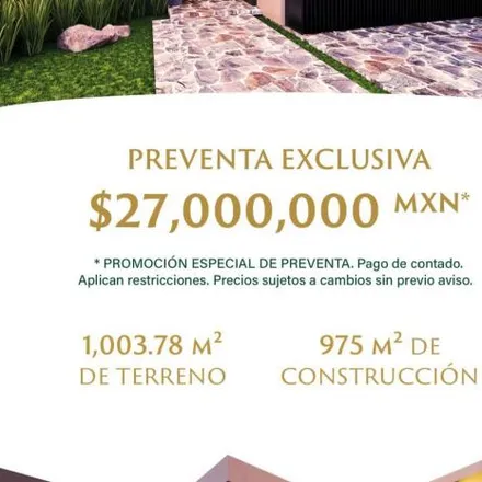 Buy this 4 bed house on Privada Villa Florencia in Lomas Del Gran Jardin, 37134 León