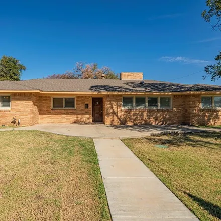 Buy this 3 bed house on 2900 Douglas Drive in Midland, TX 79701