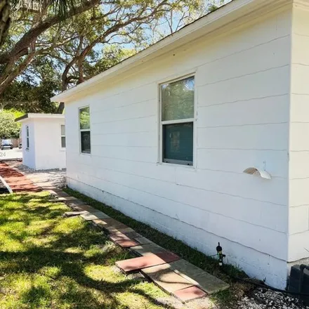Image 3 - 1803 Springtime Ave, Clearwater, Florida, 33755 - House for sale