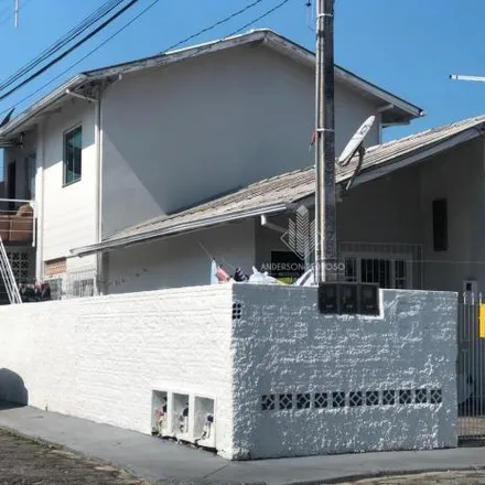 Buy this 5 bed house on Rua Adolfo Ziguelli in Ponte do Imaruim, Palhoça - SC