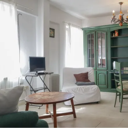 Rent this 2 bed apartment on Madrid in Calle de Gálvez, 28902 Getafe