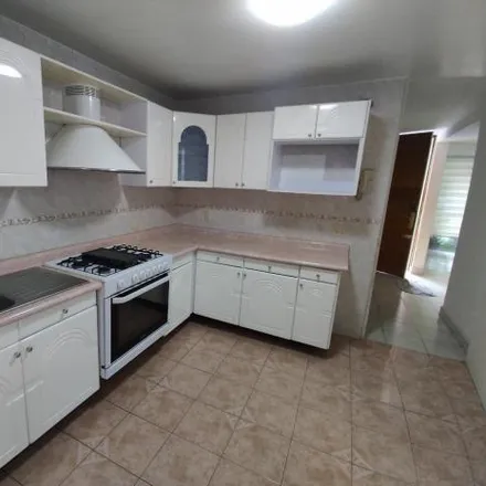 Rent this 3 bed house on Calle Alicia 25 in 02718 Ciudad Satélite, MEX