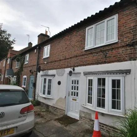 Buy this 2 bed townhouse on Church Street/Gainsborough Road in Church Street, Bawtry