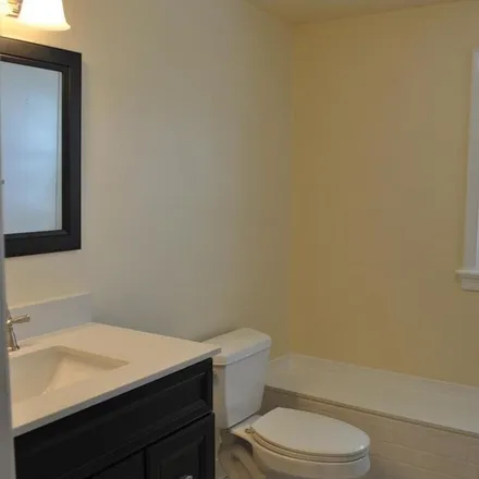 Rent this 1 bed apartment on 232 Robinson Street in Warrenton, VA 20186