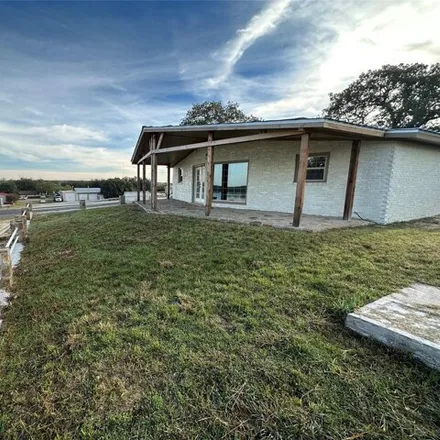 Image 3 - 6801 Ireland Drive, Lake Shore, Brown County, TX 76801, USA - House for sale