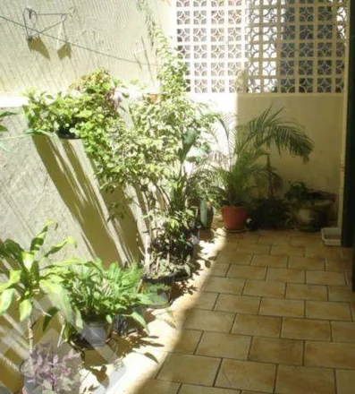 Buy this 2 bed apartment on Rua Demétrio Ribeiro in Historic District, Porto Alegre - RS