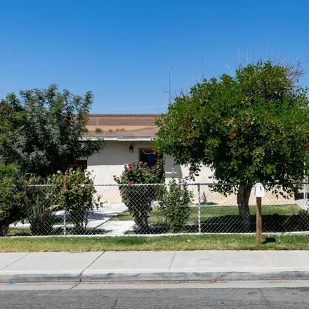 Buy this 3 bed house on 1020 Padre Street in Kern County, CA 93307