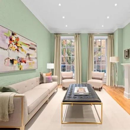 Image 2 - 249 East 71st Street, New York, NY 10021, USA - House for sale