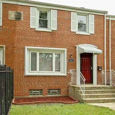 Buy this 3 bed house on 9609 South Euclid Avenue in Chicago, IL 60617