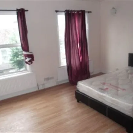 Image 2 - 268 High Road, London, N22 8JT, United Kingdom - Apartment for rent
