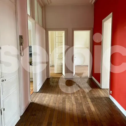 Image 2 - 98 Avenue de Bretagne, 59160 Lille, France - Apartment for rent