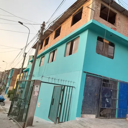 Buy this 5 bed house on Institución educativa inicial 640 Angelitos De Jesus in Avenida Edilberto Ramos, San Juan de Miraflores