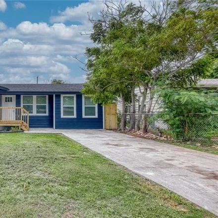 Rent this 3 bed house on 1115 Bobalo Drive in Corpus Christi, TX 78412