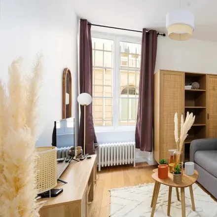 Image 8 - 8 Rue de Londres, 75009 Paris, France - Apartment for rent