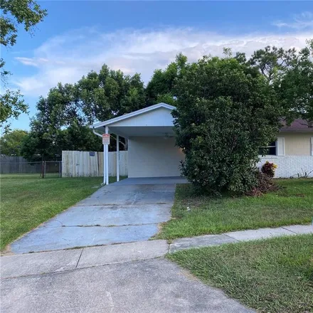 Buy this 3 bed house on 7514 Stratford Boulevard in Orange County, FL 32807