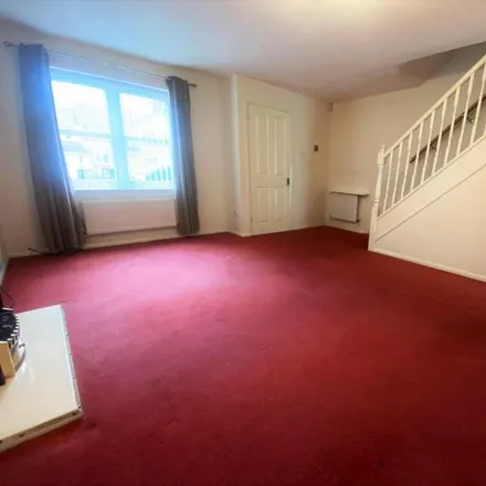 Image 4 - Longfield Avenue, Grahame Park, London, NW7 2SQ, United Kingdom - House for rent