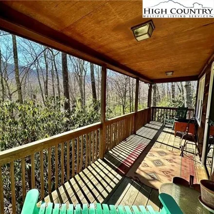 Image 9 - 481 Lyalls Acre Drive, Ashe County, NC 28643, USA - House for sale