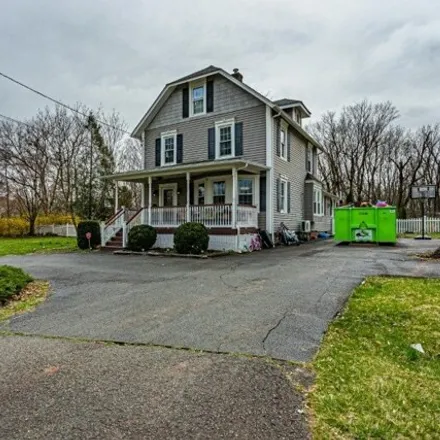 Image 4 - 31 Ludlow Avenue, Montgomery Township, NJ 08502, USA - House for sale