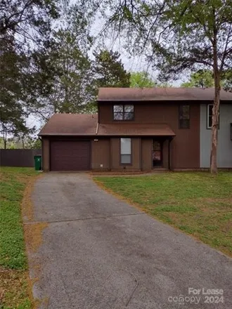 Rent this 3 bed house on 11429 Kingfisher Dr in Charlotte, North Carolina