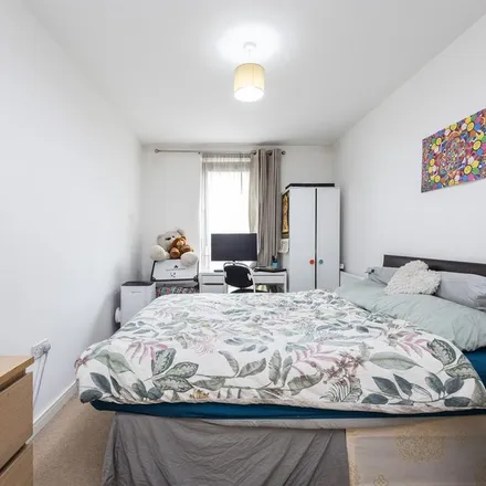 Image 6 - Meadow Court, 14 Booth Road, London, E16 2FW, United Kingdom - Apartment for rent