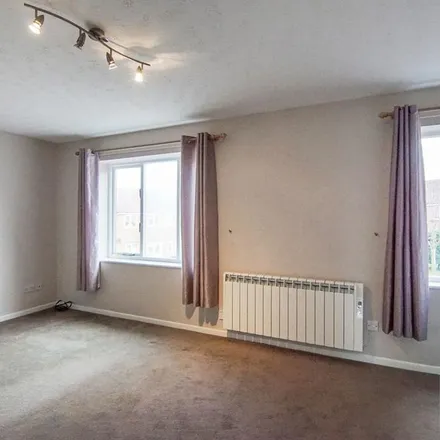 Image 2 - Rochester Close, Nuneaton, CV11 5XL, United Kingdom - Apartment for rent