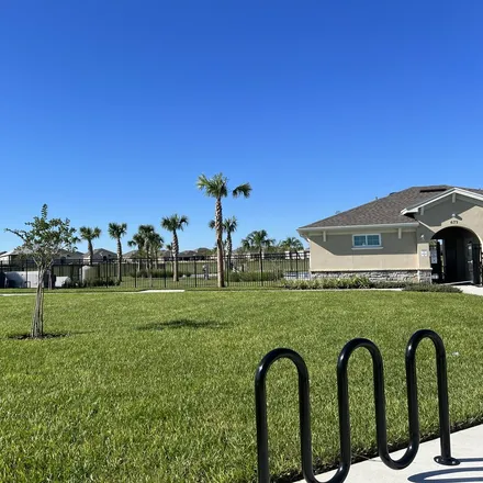 Rent this 1 bed house on Haines City in FL, US