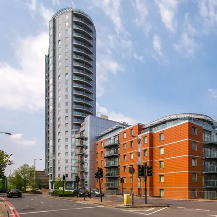 Rent this 1 bed apartment on Fairfield Road in London, CR0 5BN