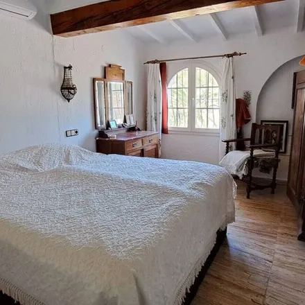 Rent this 3 bed house on Jacaranda Property Sales Spain in avinguda de Joanot Martorell, 03727 Xaló