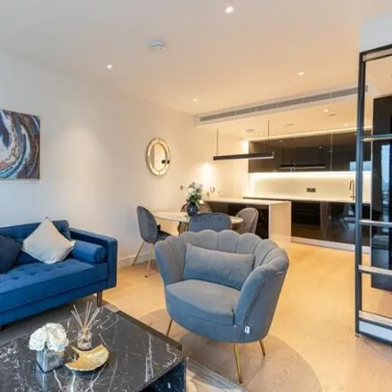 Image 3 - Belvedere Row, Fountain Park Way, London, W12 7NP, United Kingdom - Room for rent