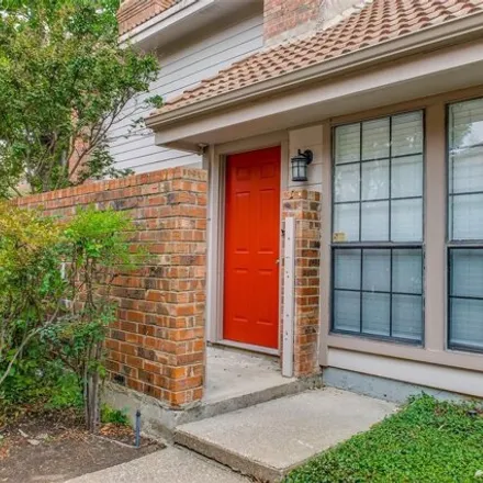 Rent this 1 bed condo on 18240 Midway Road in Dallas, TX 75287