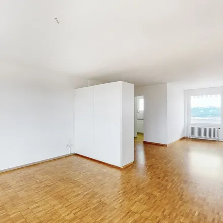 Image 2 - Listrigstrasse 14, 6020 Emmen, Switzerland - Apartment for rent