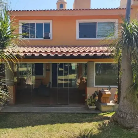 Buy this 4 bed house on Garibaldi in Fraccionamiento Burgos de Cuernavaca, 62760 Tres de Mayo