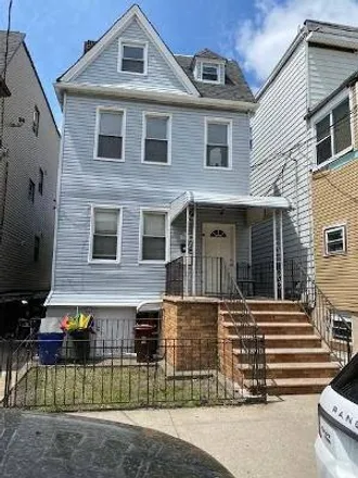 Buy this 6 bed house on 1519 Lurting Avenue in New York, NY 10461