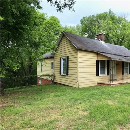 Buy this 2 bed house on 2555 Pinetop Avenue in Swepsonville, Alamance County