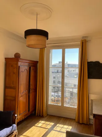 Image 6 - 2 Rue Saint-Luc, 75018 Paris, France - Apartment for rent