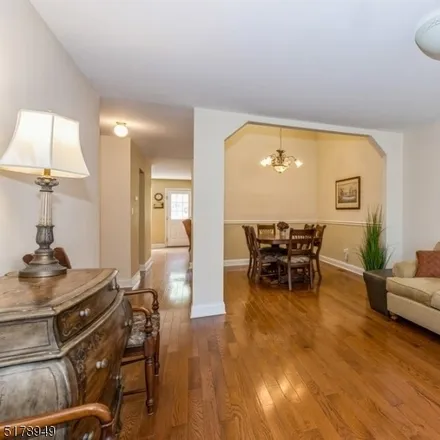 Image 6 - 38 Stonehedge Road, Long Hill Township, Morris County, NJ 07946, USA - Townhouse for sale