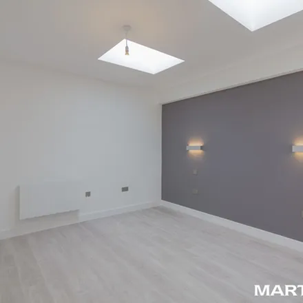 Image 1 - South Street, Metchley, B17 0DB, United Kingdom - Apartment for rent