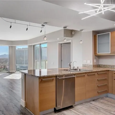 Image 1 - Turnberry Towers Tower I, Joe W Brown Drive, Winchester, NV 89169, USA - House for sale